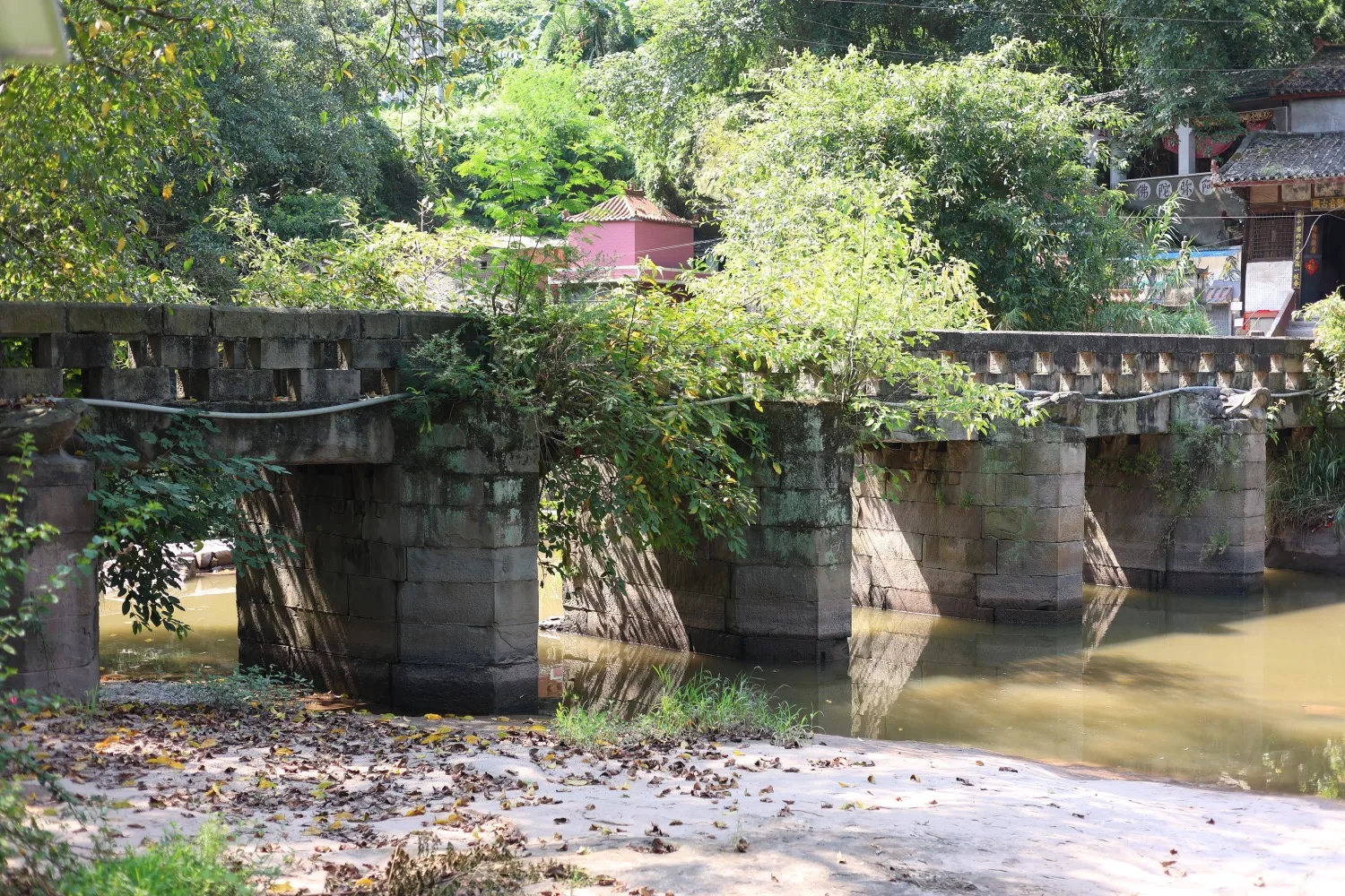 Qijiang Dongxi Ancient Town Shangping Bridge