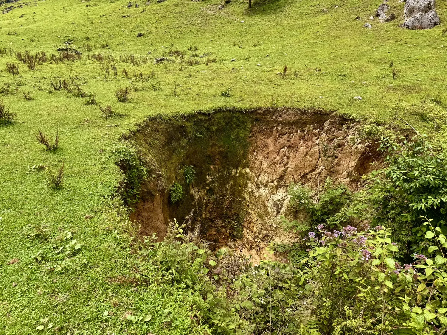 Chongqing Fuling Qiluping Hiking Trail