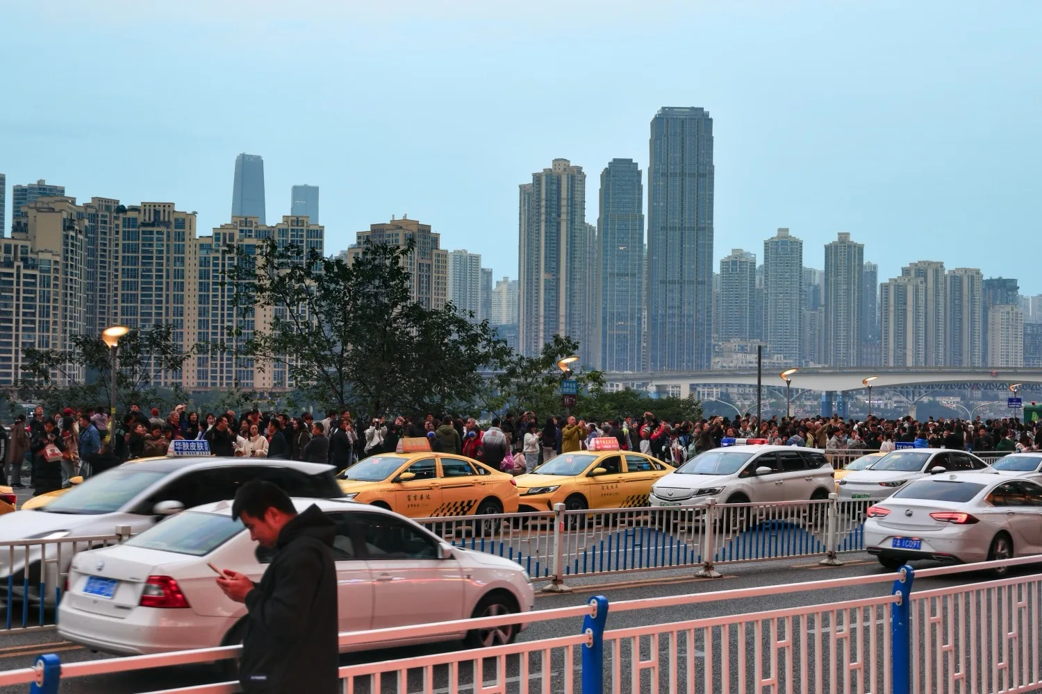 Liziba Station Viewing Platform
