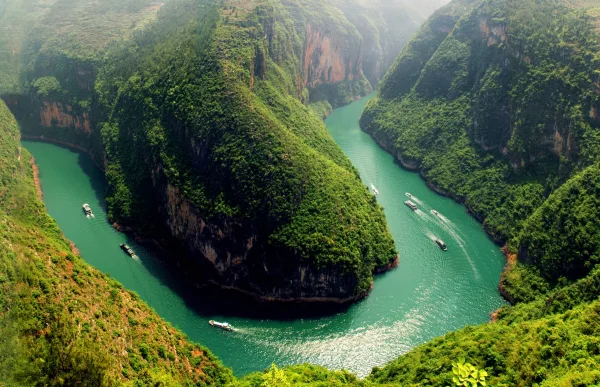 Wushan Three Gorges and Dragon Ridge Weekend Trip Itinerary