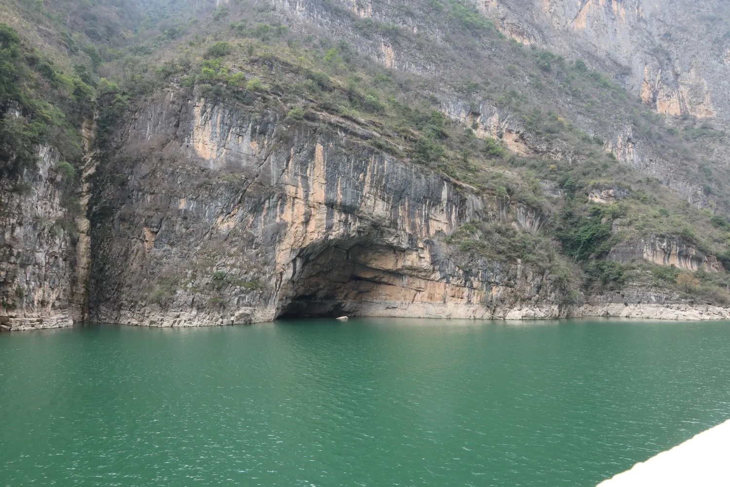 Wushan Little Three Gorges Cruise Trip