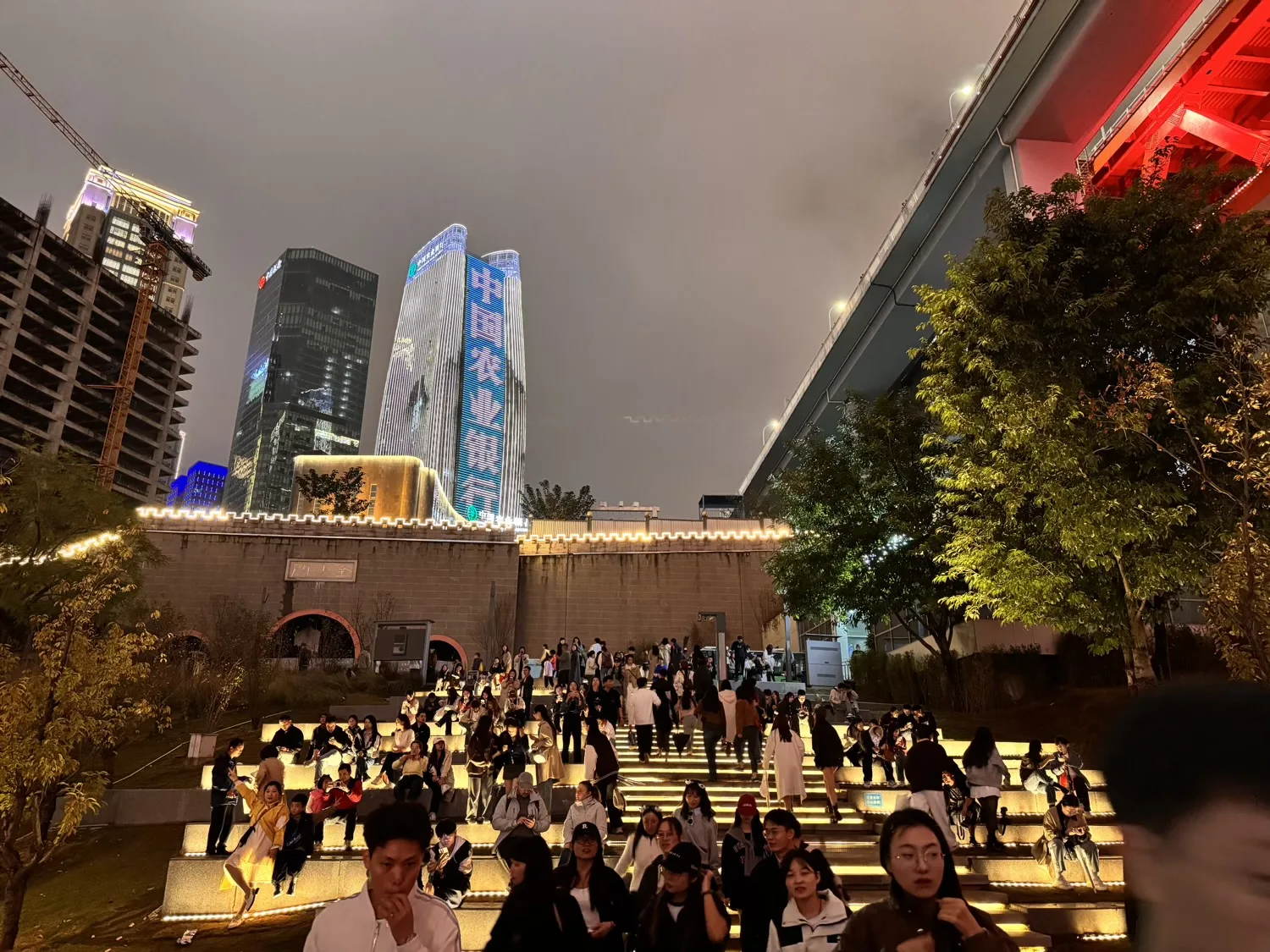 Chongqing Beibin Road Biking