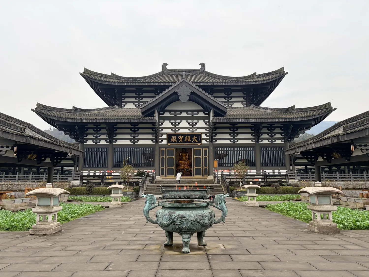 Liujiang Guangming Temple